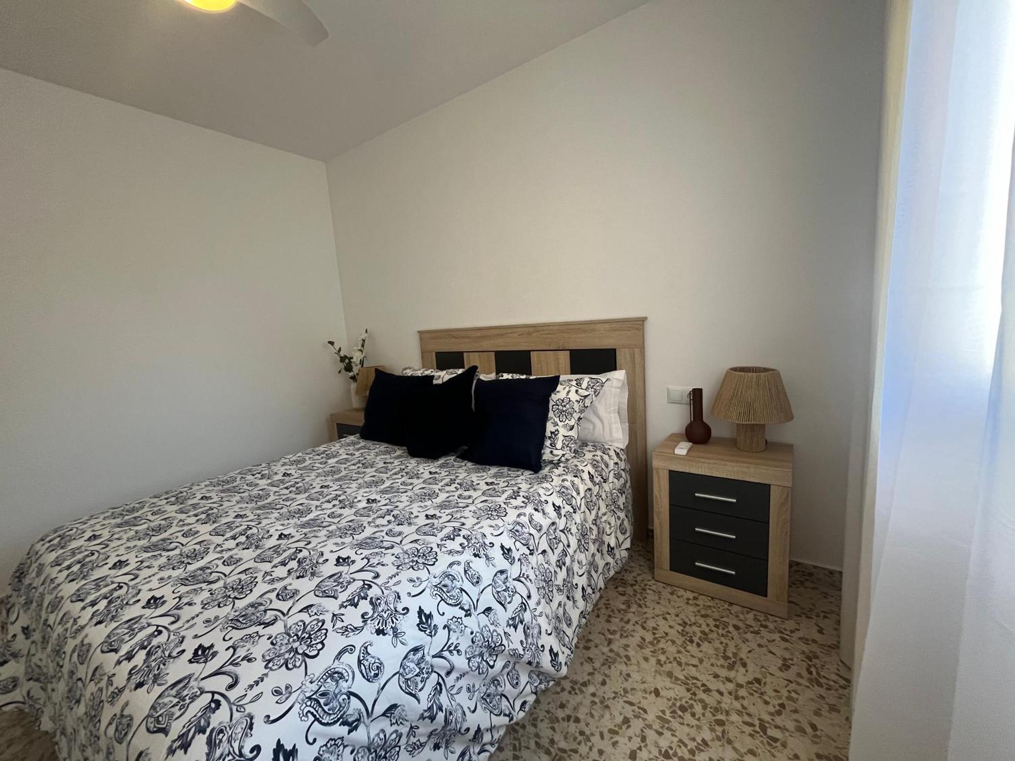 Love Rent4 Malaga Huelin Buitenkant foto