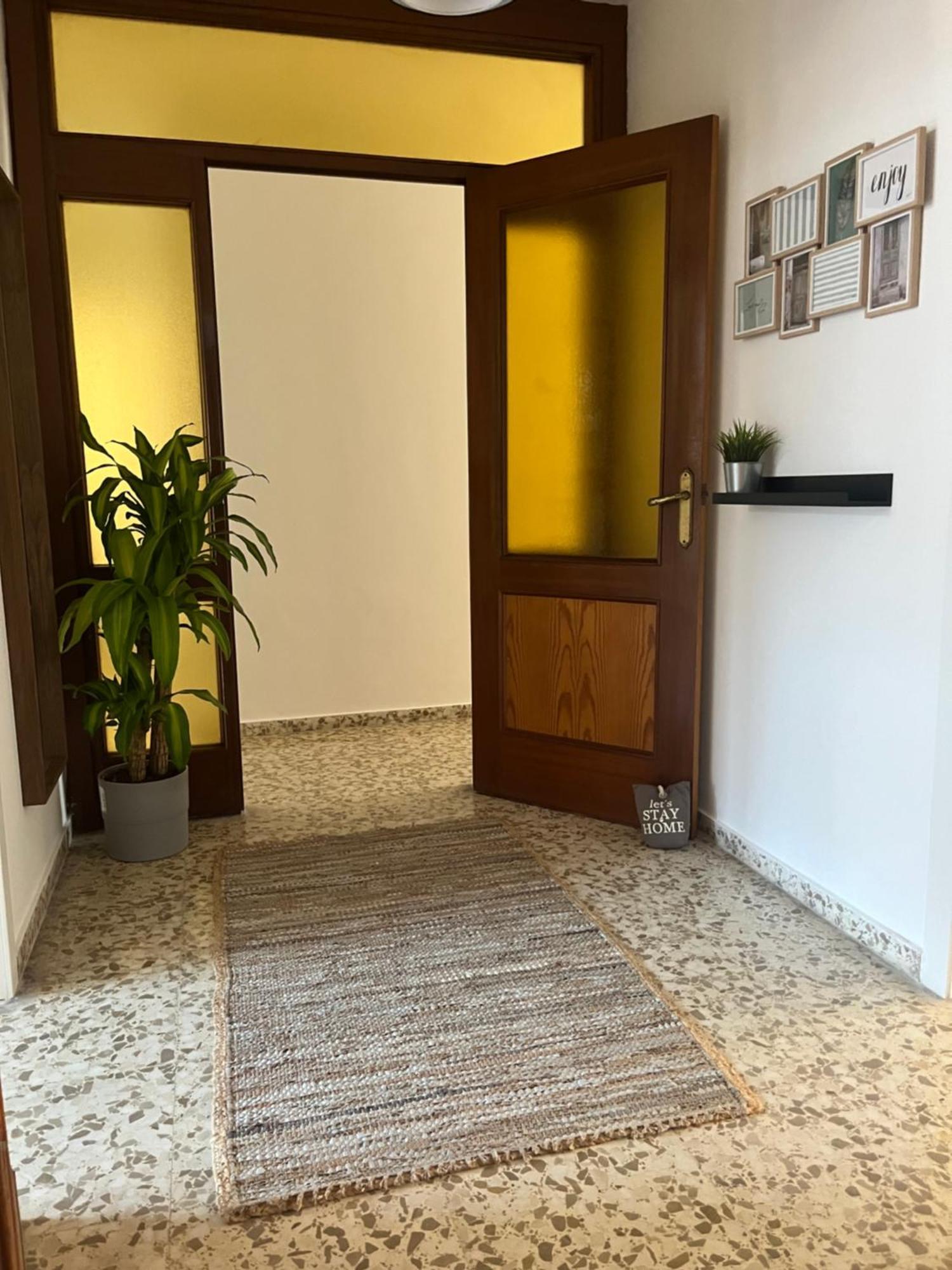 Love Rent4 Malaga Huelin Buitenkant foto